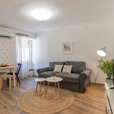 Central New Apartment Nonna Mara Rovinj Eksteriør bilde