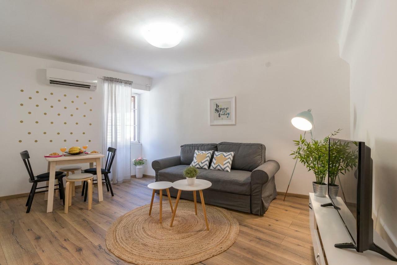 Central New Apartment Nonna Mara Rovinj Eksteriør bilde